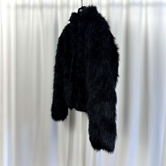 Vintage 90's 'Le Chateau' Faux Fur Teddy Coat in Black • Winter • Cropped • S/M - Picture 5 of 11